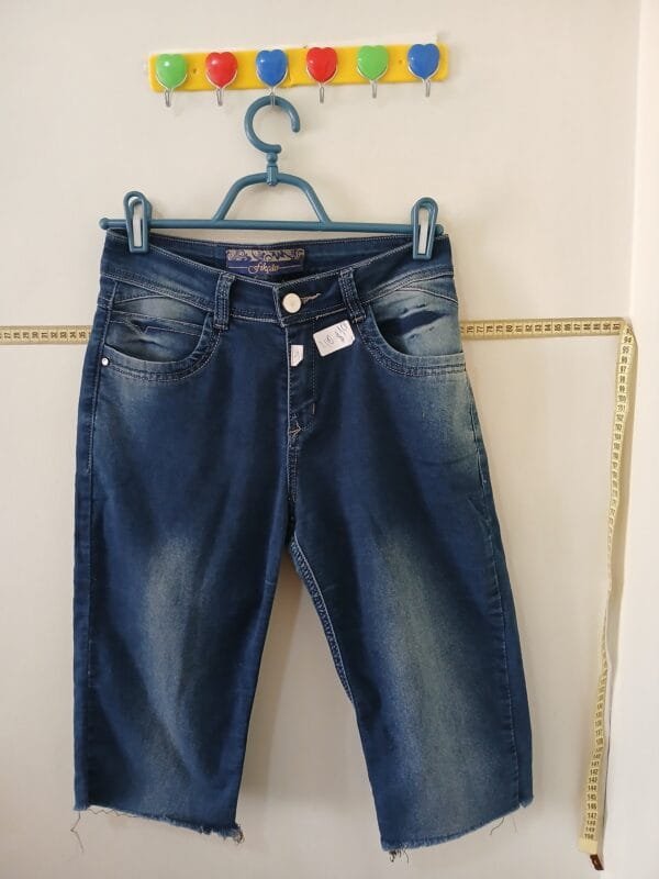 Bermuda jeans Tama. 40