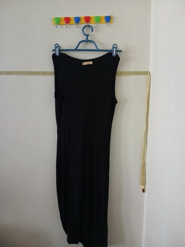 Vestido preto tipo vestlegging Tam M - Image 2