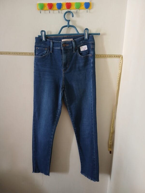 Calça jeans Tam 36