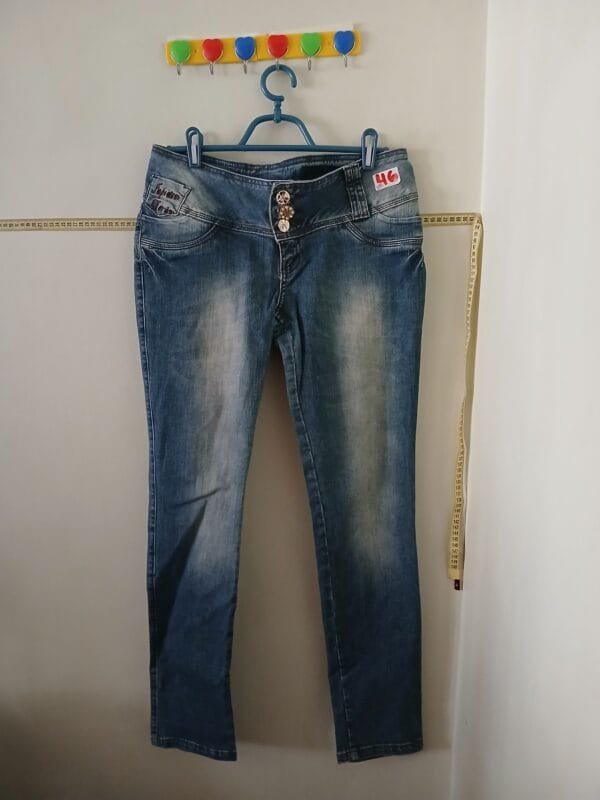 Calça jeans Tam 46