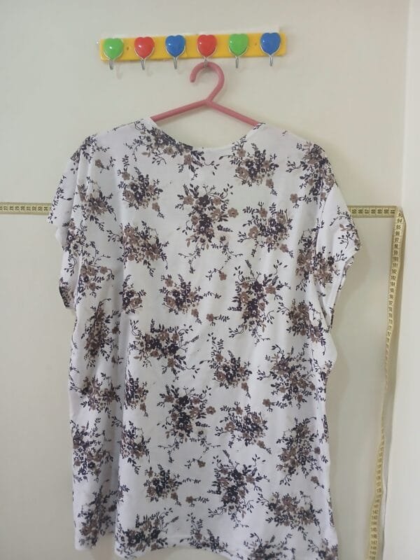 Blusa em malha florida Tam GG - Image 2